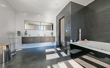 Property slide 18