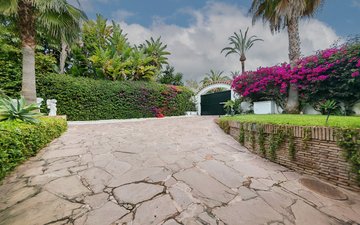 Property slide 27