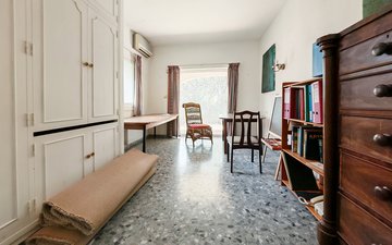 Property slide 12
