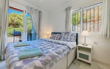 Property slide 19