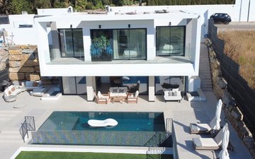 Property slide 30