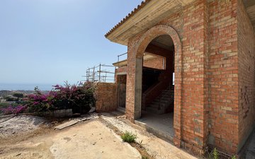 Property slide 10