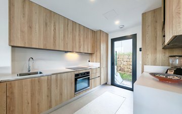 Property slide 4