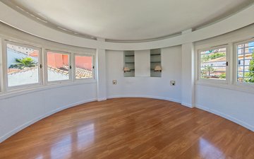 Property slide 9