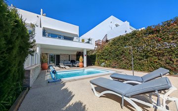 Property slide 31