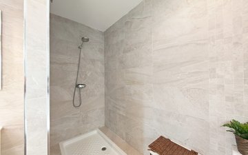 Property slide 21