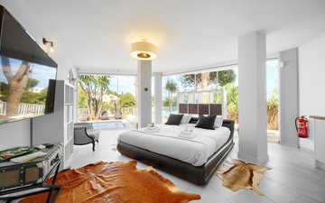 Property slide 19