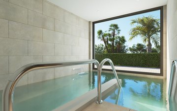 Property slide 14