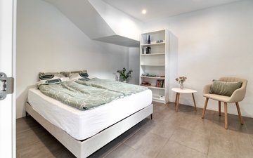 Property slide 24