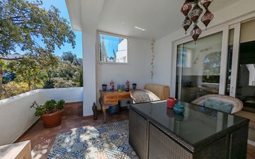 Property slide 4