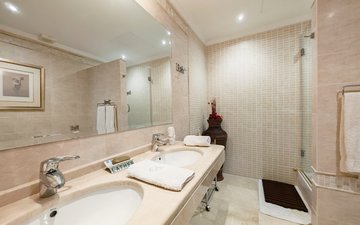 Property slide 23