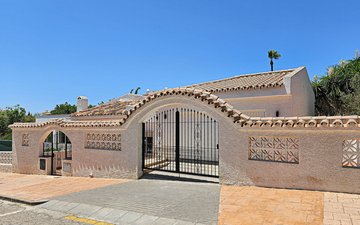 Property slide 25