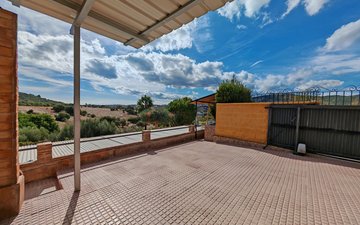 Property slide 10