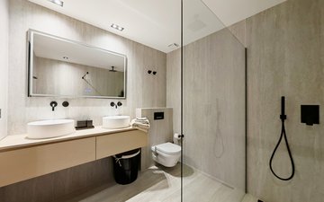 Property slide 20