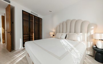 Property slide 19
