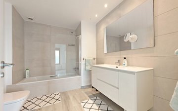 Property slide 14