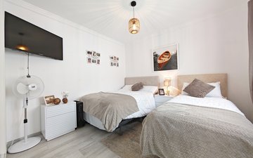 Property slide 15