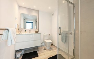 Property slide 19