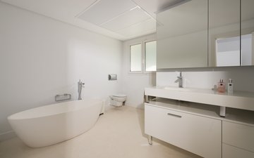 Property slide 24