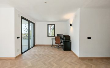 Property slide 26