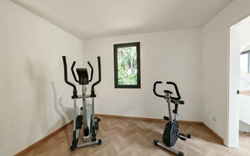 Property slide 25
