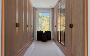 Property slide 25