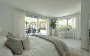 Property slide 14
