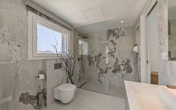 Property slide 19
