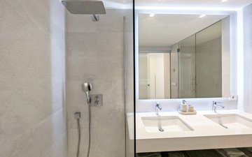Property slide 23