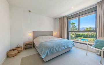 Property slide 14