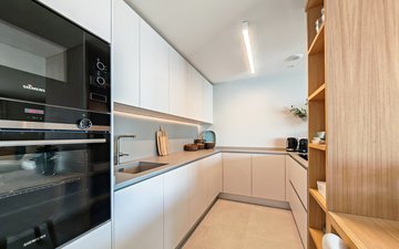 Property slide 7