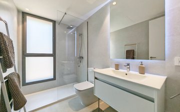 Property slide 16