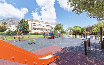 Property slide 14