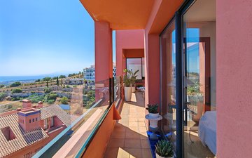 Property slide 10
