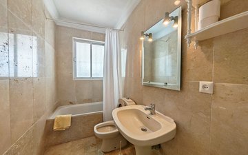 Property slide 21