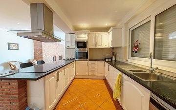 Property slide 7