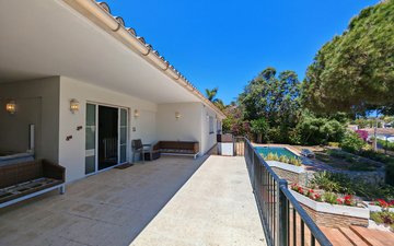 Property slide 14