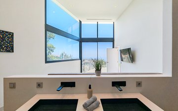 Property slide 27