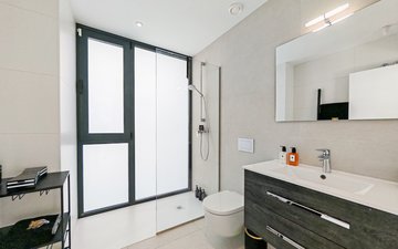 Property slide 25