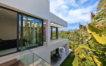Property slide 30