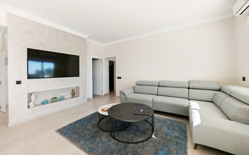 Property slide 6