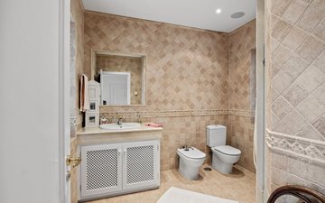 Property slide 31