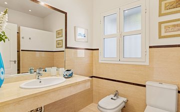 Property slide 15