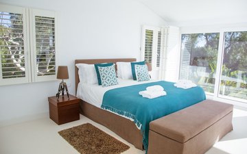 Property slide 18