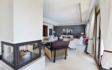 Property slide 15