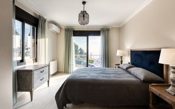 Property slide 7