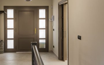 Property slide 19