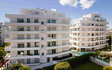 Property slide 17