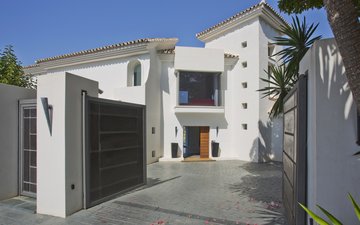 Property slide 45