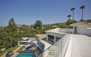 Property slide 20